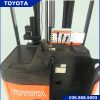 Cabin cua xe nang dien cu dung lai 1.5 2 tan