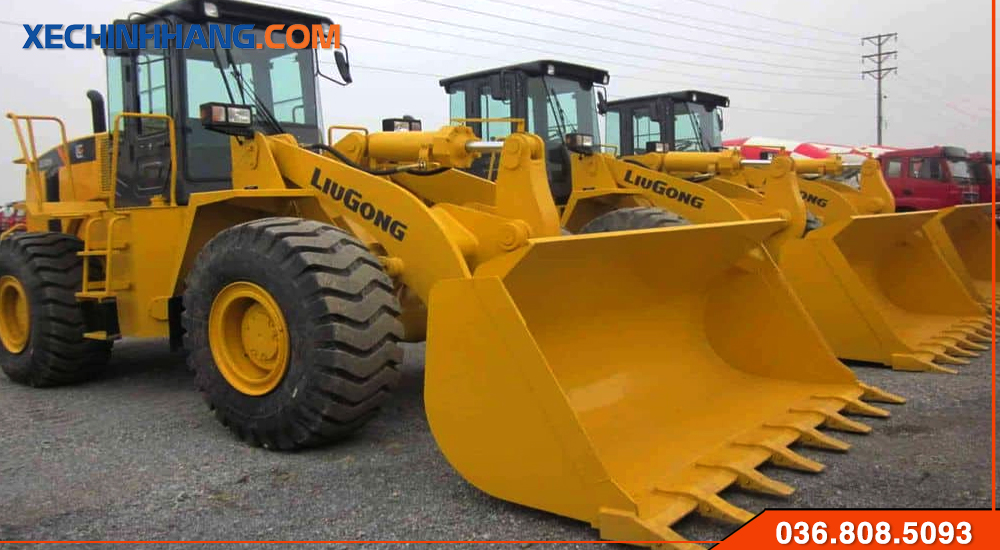 Bãi máy xúc mini LiuGong CLG836