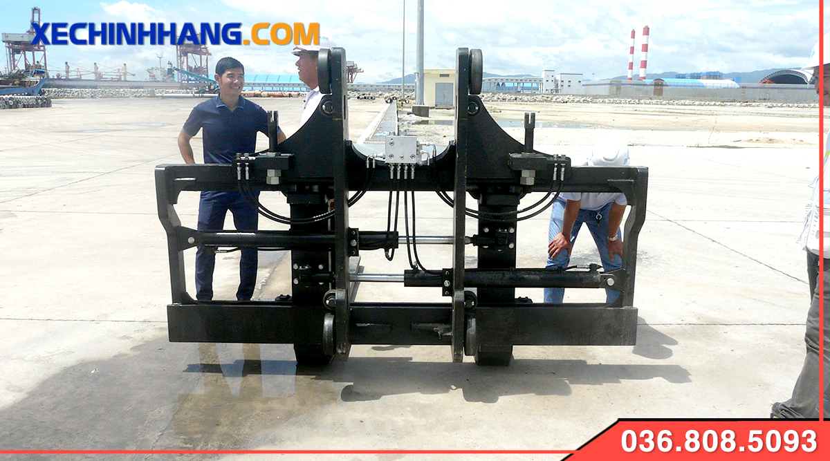 Giá xe nâng dầu 14 tấn