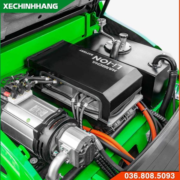 Khoang động cơ xe nâng điện 5 tấn Hangcha