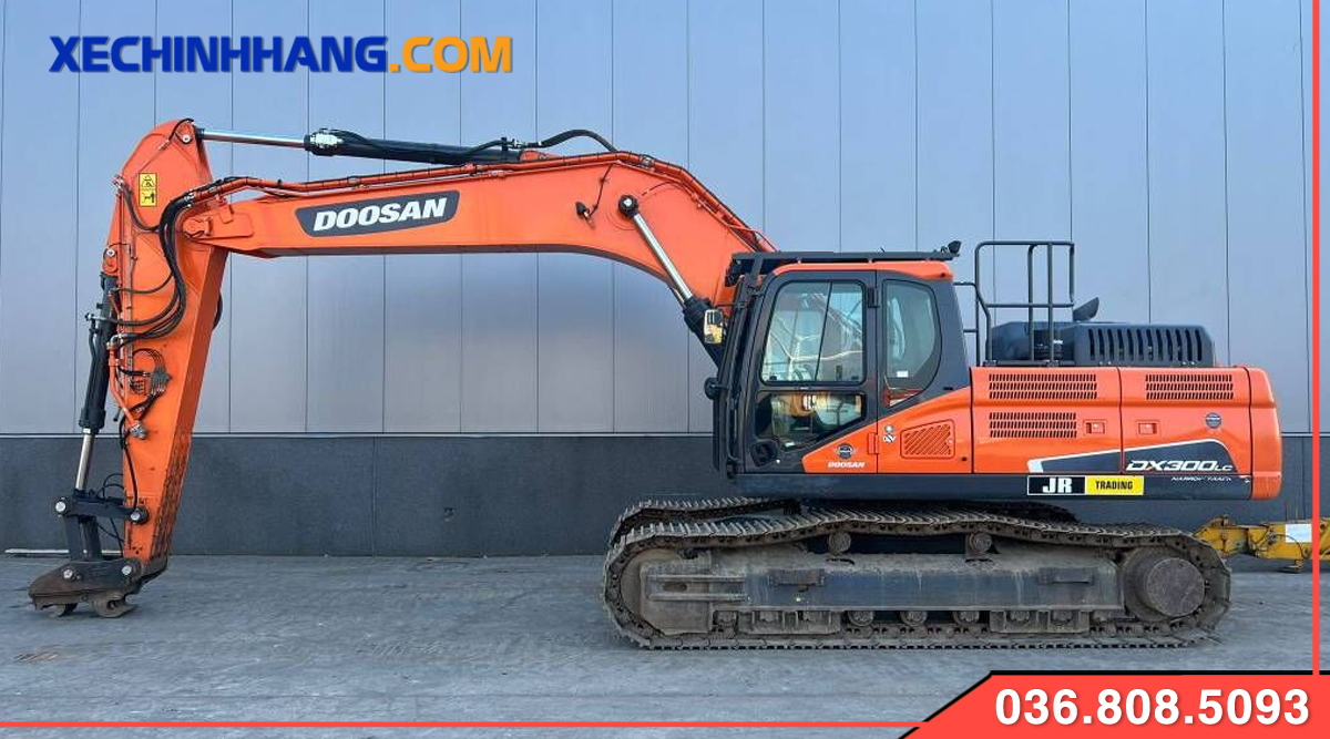 Máy xúc đào Doosan Dx300 LC