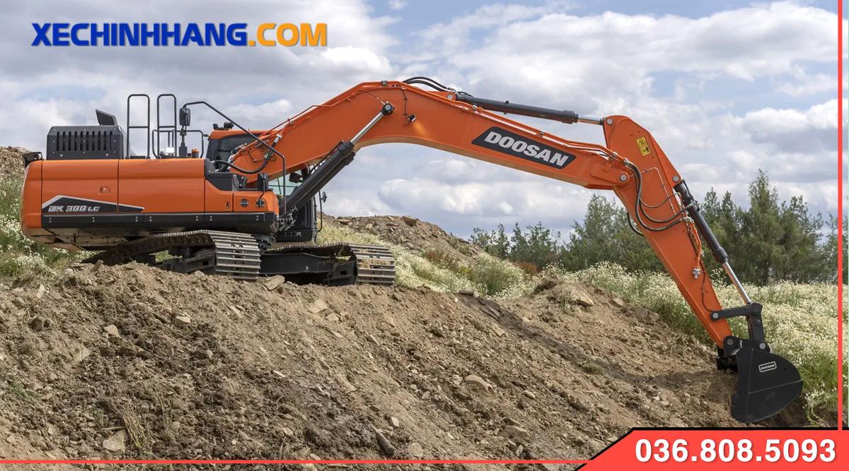 Xe xúc đào Doosan 300LC Mới