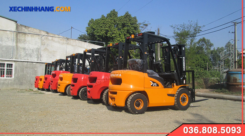 Bàn giao 6 xe nâng dầu 3.5 tấn