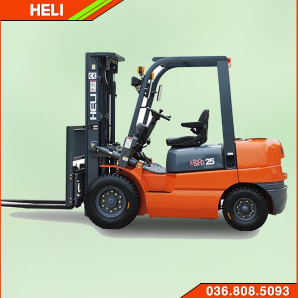 Xe nâng dầu 2.5 tấn Heli tiêu chuẩn