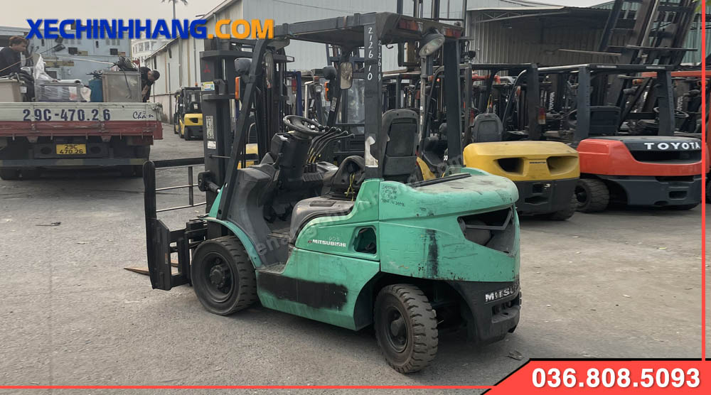 Xe nâng mitsubishi 2 tấn cũ lốp đặc