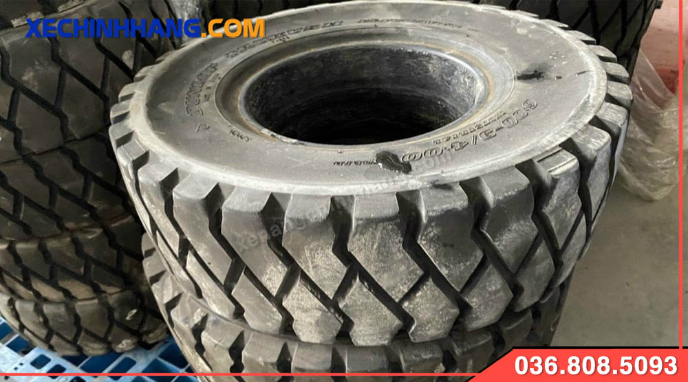 Vỏ đặc xe nâng 6.50-10