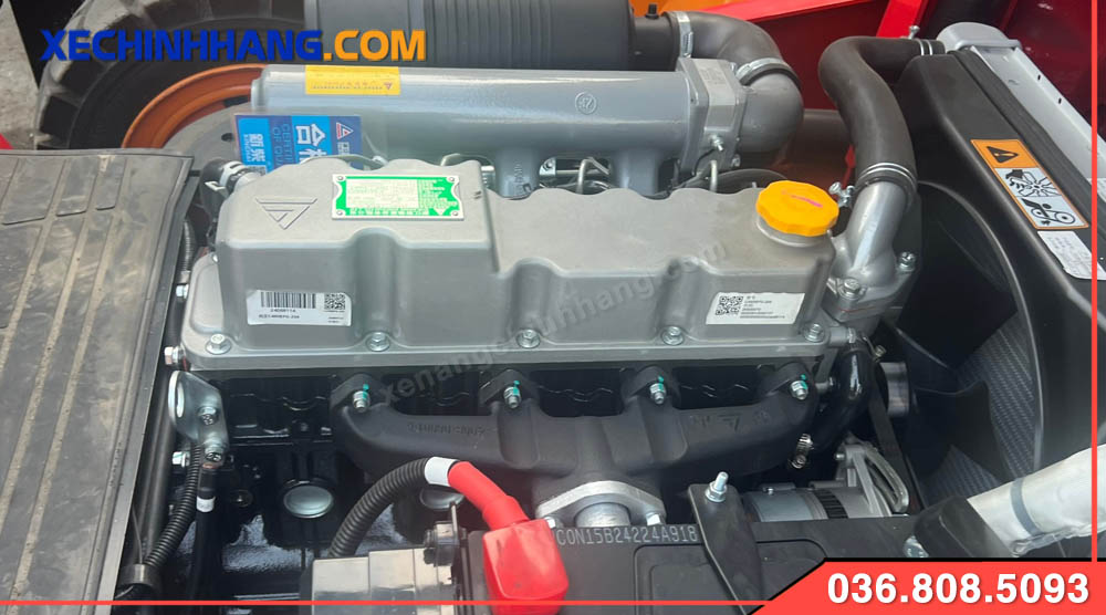 Xe nâng dầu 5 tấn dòng X động cơ Xinchai