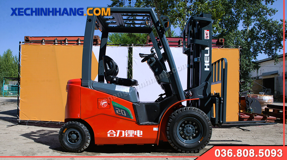 Chọn mua xe nâng điện Heli 2 tấn tại Xe Chính Hãng