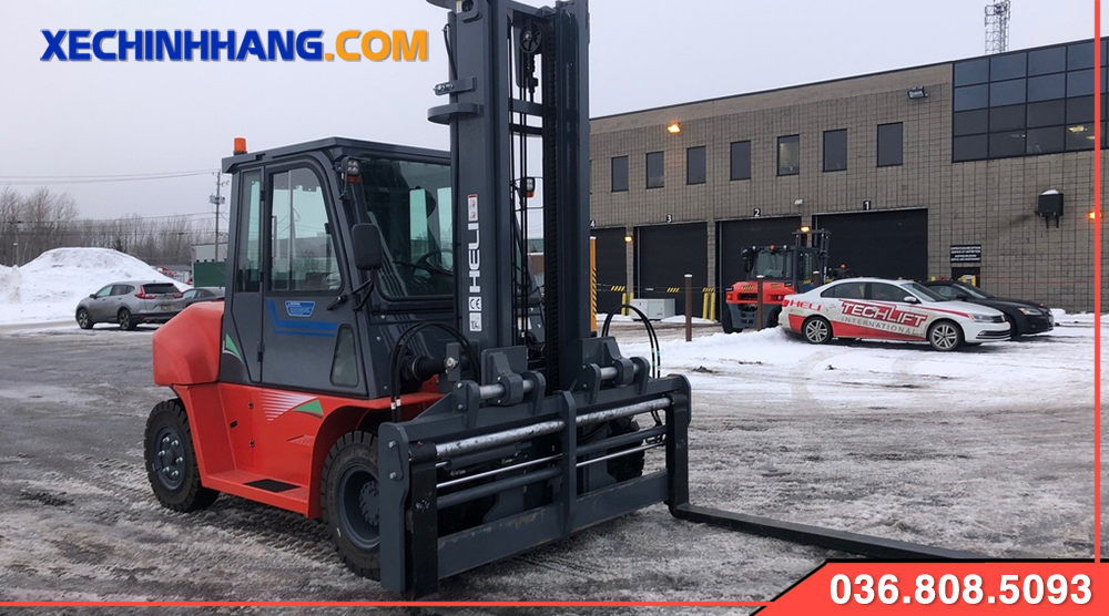 Xe nâng Heli 7 tấn chạy dầu hoạt động ở khu vực đặc biệt
