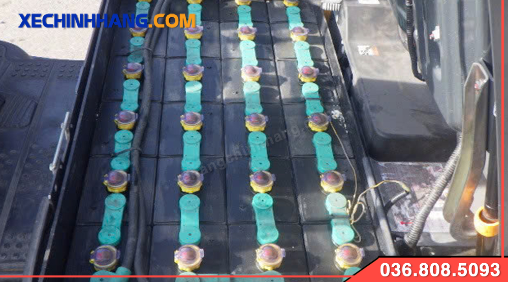 Pin Xe nâng điện cũ 1.5 tấn Komatsu