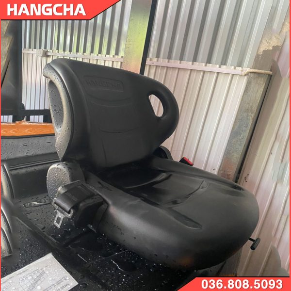 Ghế xe nâng dầu 4 tấn hangcha
